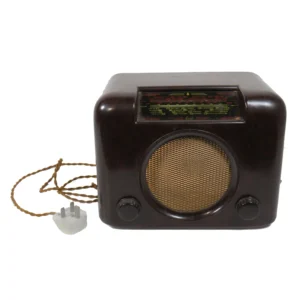 Bakelite Bush Radio 1025