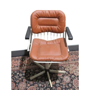 Eight Hairdressing Chairs 10063