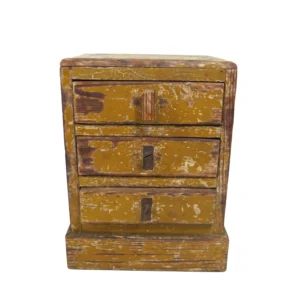 Small Chest of Three Draws 1098